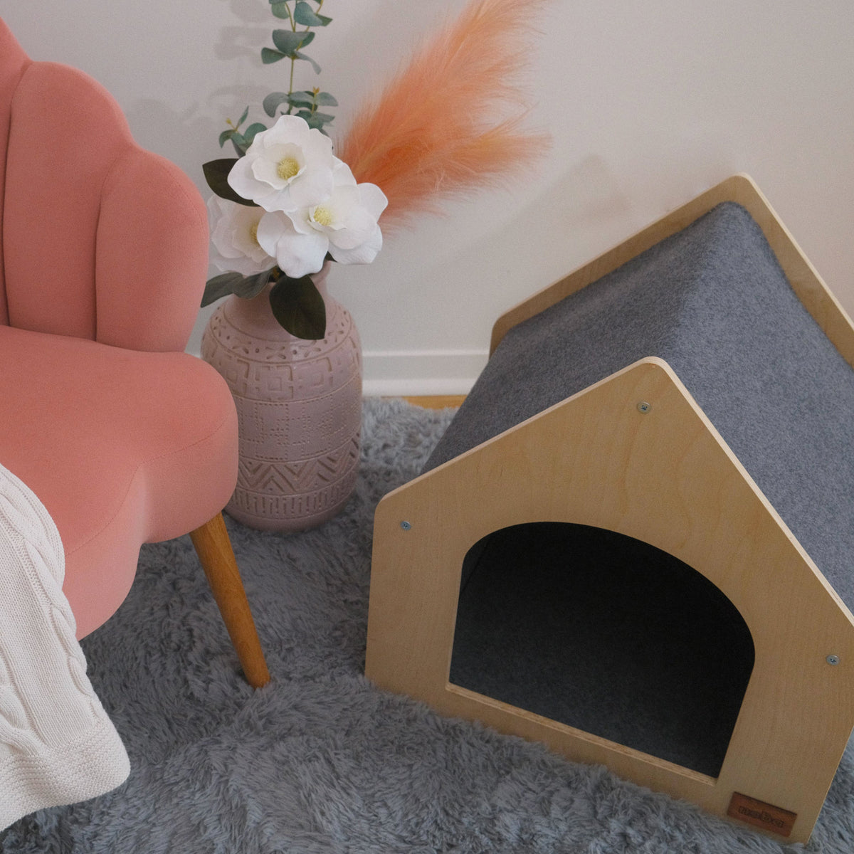 Noba Cottage Scratchable Cat House