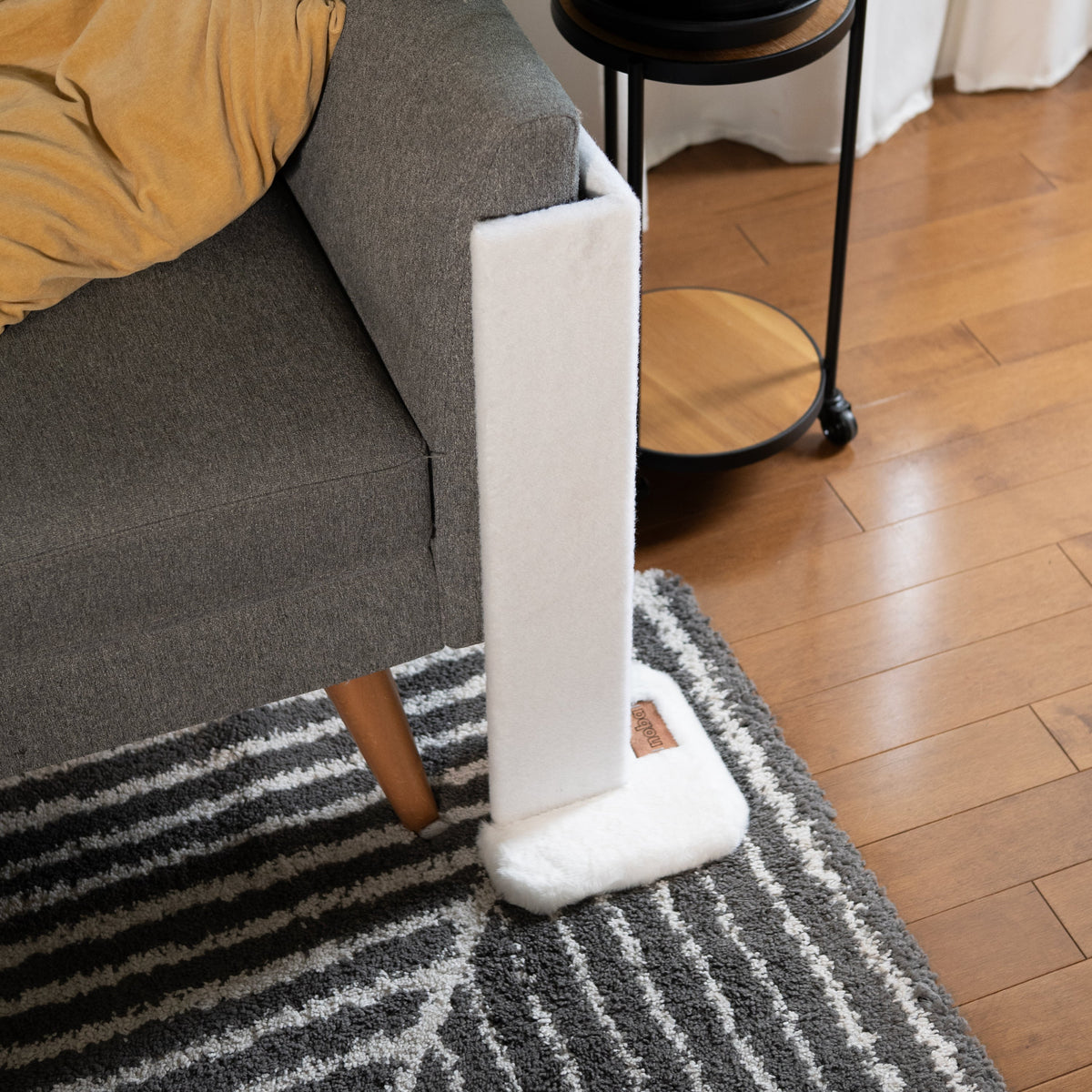 Noba Corner Cat Scratcher and Protector, 23 in